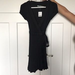 Kimichi Blue Black wrap dress